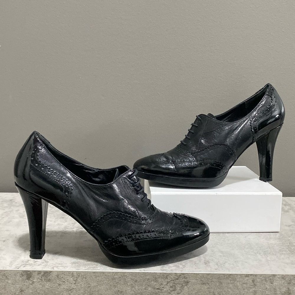 Via Spiga Black Patent Oxford Heels/Shoe Bootie Size 7 Made in Italy